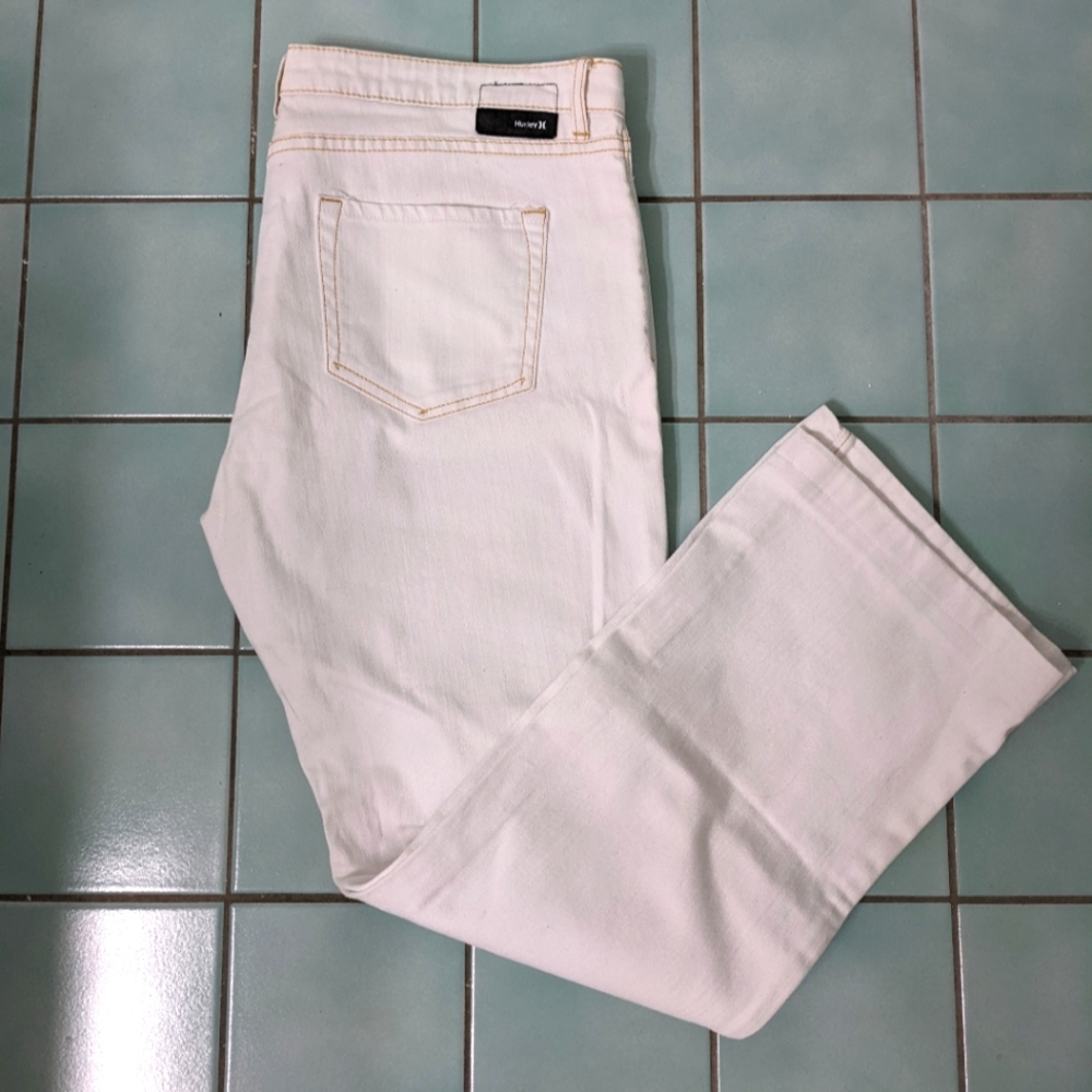 Hurley Women's Low Rise White Jeans, 32‎